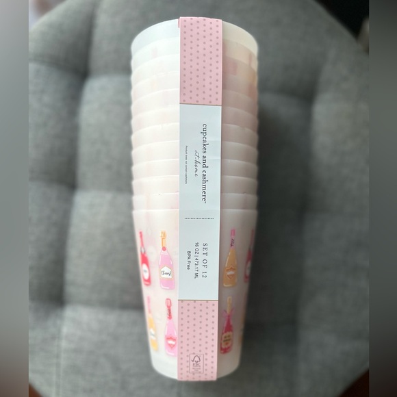 “Pop the Champagne” Shatterproof Set of 12 Cups - Picture 3 of 4